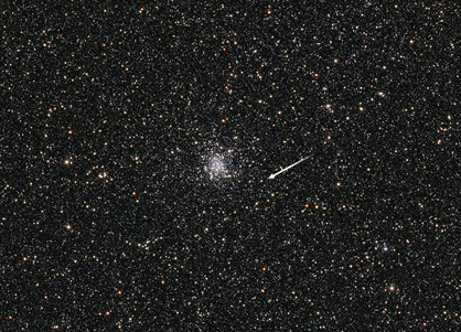 aglomerado globular NGC 6553 e uma microlente gravitacional