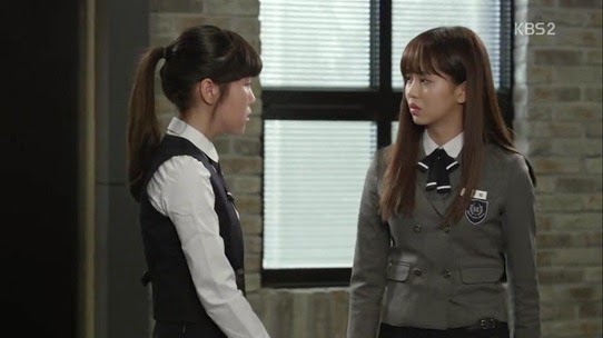 School 2015 E05 0543