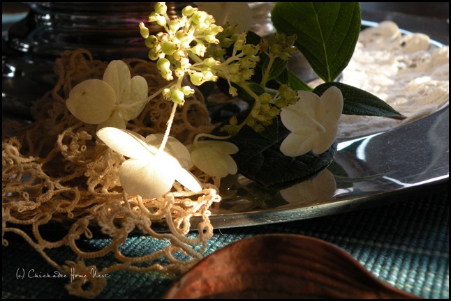 Fall hydrangea centerpiece at Chickadee Home Nest