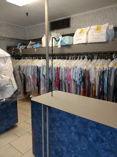 Dry Cleaner «Parisian Cleaners», reviews and photos, 701 Virginia Dr, Orlando, FL 32803, USA