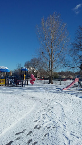 Park «Pequossette Playground», reviews and photos, Maple St, Belmont, MA 02478, USA