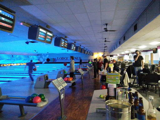 Bowling Supply Shop «Lodge Lanes», reviews and photos, 46255 S Interstate 94 Service Dr, Belleville, MI 48111, USA