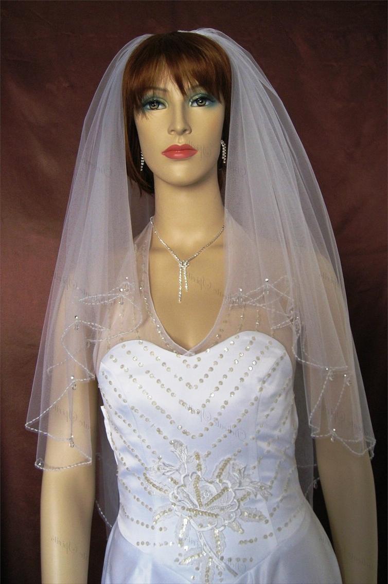 A simple and stunning veil,