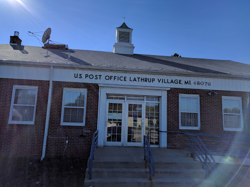 Post Office «US Post Office», reviews and photos, 28211 Southfield Rd, Lathrup Village, MI 48076, USA