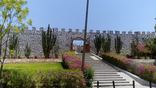 Plaza De Armas, 81820, Santo Degollado 213, Centro Histórico, El Fuerte, Sin., México, Atracción turística | SIN