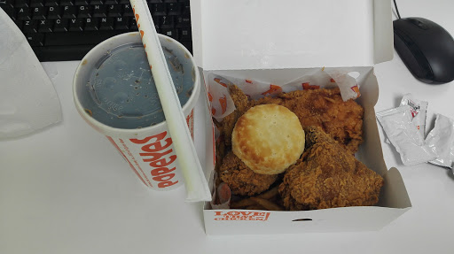 Chicken Restaurant «Popeyes», reviews and photos, 6013 7th Ave, Brooklyn, NY 11220, USA