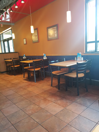 Fast Food Restaurant «KFC», reviews and photos, 2725 Fort Campbell Blvd, Clarksville, TN 37042, USA