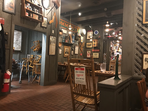 American Restaurant «Cracker Barrel Old Country Store», reviews and photos, 4435 S Laburnum Ave, Richmond, VA 23231, USA