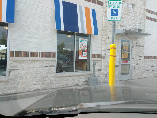 Fast Food Restaurant «White Castle», reviews and photos, 20090 West Rd, Woodhaven, MI 48183, USA