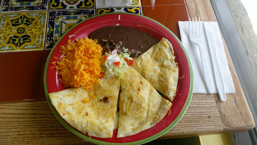 Mexican Restaurant «Sazón Latino Mexican Restaurant», reviews and photos, 632 E Vine St, Kissimmee, FL 34744, USA