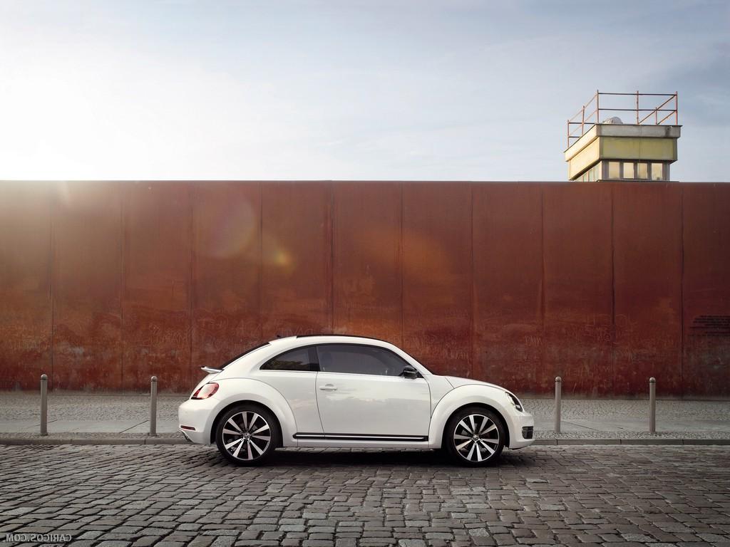 2012 Volkswagen Beetle - Side, 1024x768,  32 of 54