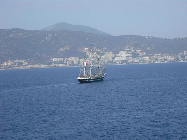 0012- arrivee a Ajaccio_JPG.jpg