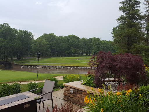 Golf Club «Lawrence Park Golf Club», reviews and photos, 3700 E Lake Rd, Erie, PA 16511, USA