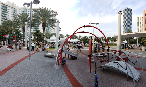 Park «Heritage Park», reviews and photos, 19200 Collins Ave, Sunny Isles Beach, FL 33160, USA