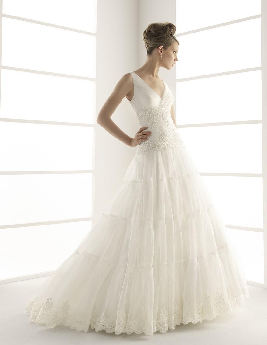Alma Novia 2011 Wedding Dress