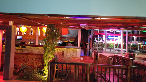 Elefanta, Boulevard Kukulcan Km 12.5, Zona Hotelera, 77500 Cancún, QROO, México, Restaurante de comida surasiática | QROO