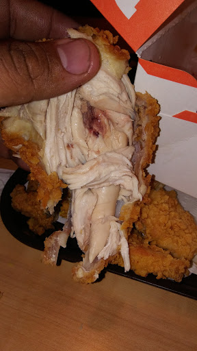 Chicken Restaurant «Popeyes Louisiana Kitchen», reviews and photos, 1190 E St Georges Ave, Linden, NJ 07036, USA