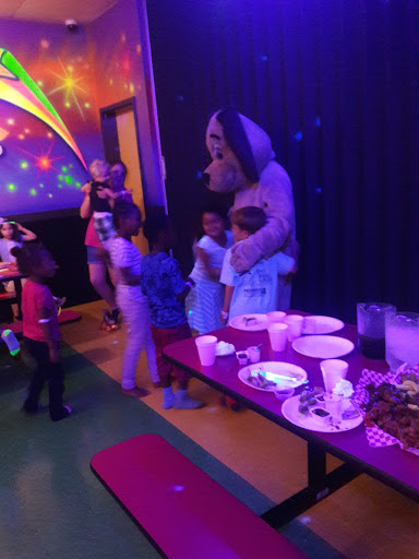 Amusement Center «Starlite Family Fun Center of Sharpsburg», reviews and photos, 55 Thomas Grace Annex Ln, Sharpsburg, GA 30277, USA