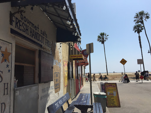 Restaurant «The Wee Chippy», reviews and photos, 1301 Ocean Front Walk, Venice, CA 90291, USA