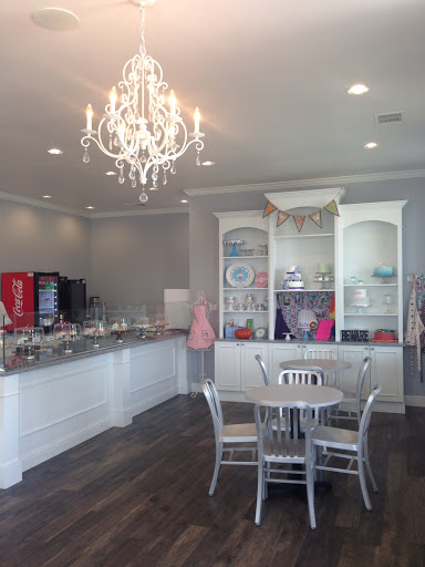 Bakery «Frost Cupcakery», reviews and photos, 717 Main St, Coppell, TX 75019, USA