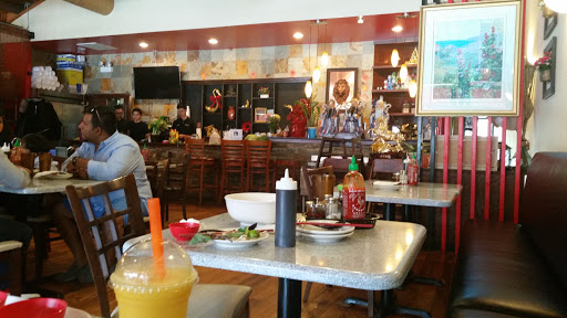 Vietnamese Restaurant «King Pho», reviews and photos, 5414 W Devon Ave, Chicago, IL 60646, USA