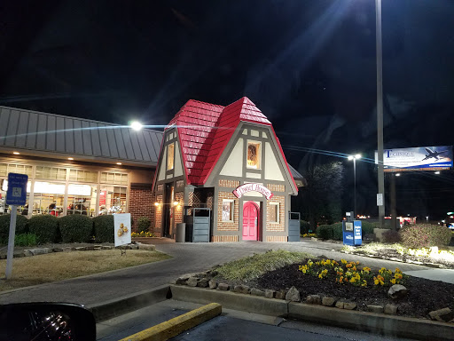 Fast Food Restaurant «Chick-fil-A», reviews and photos, 4959 Jonesboro Rd, Forest Park, GA 30297, USA