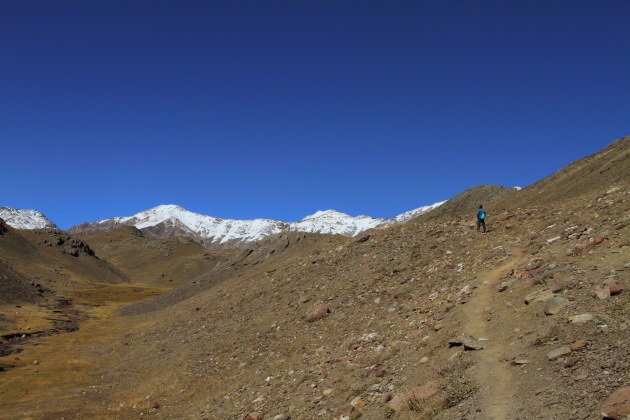 Trekking to the Chandra Taal Lake is full of such spectacular views