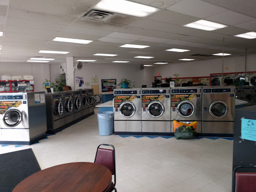 Laundromat «Clean Clothes Company», reviews and photos, 6308 Wooster Pike, Cincinnati, OH 45227, USA