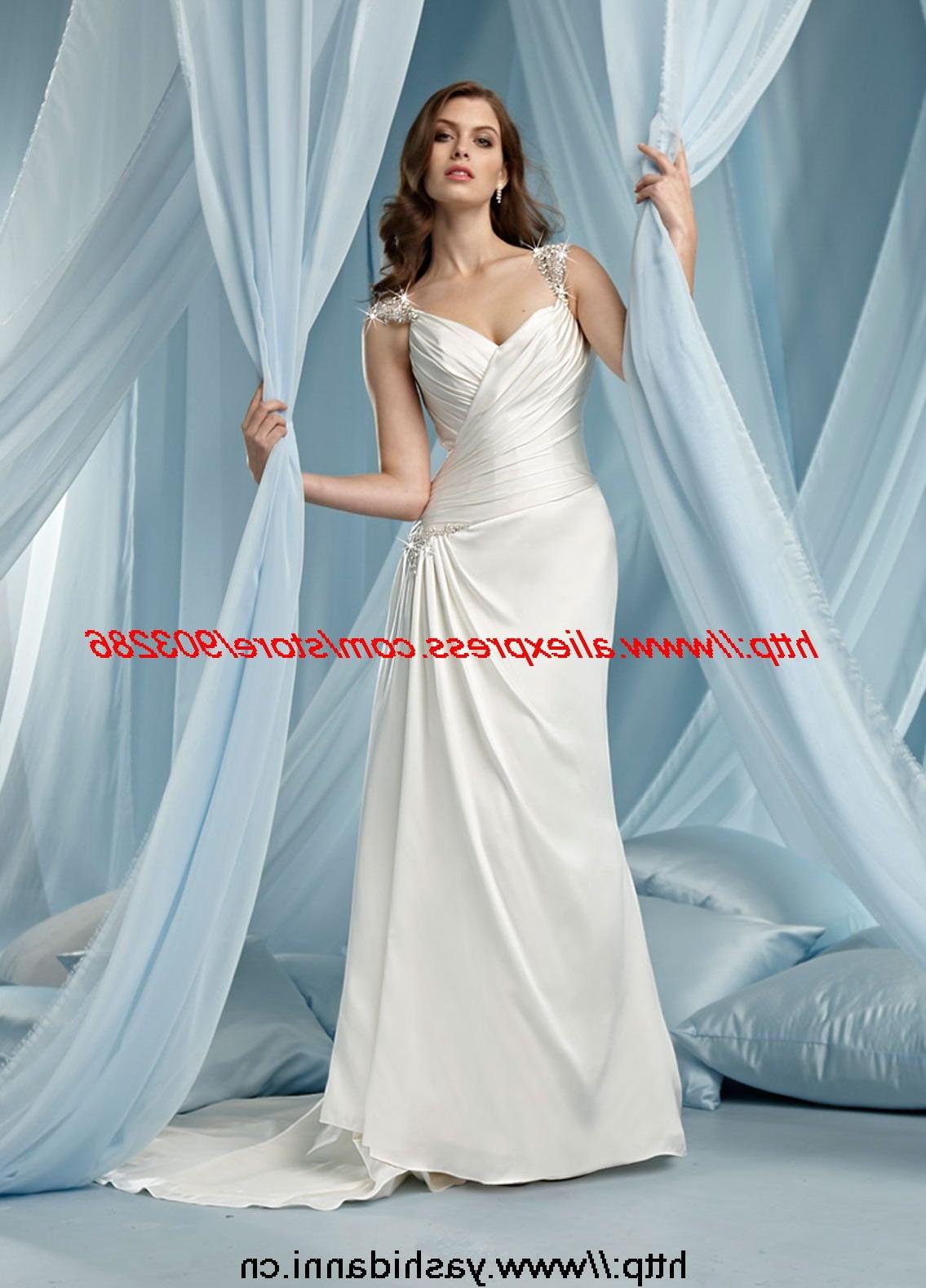 We are a professional maunfacturer of wedding dress and evening dress .