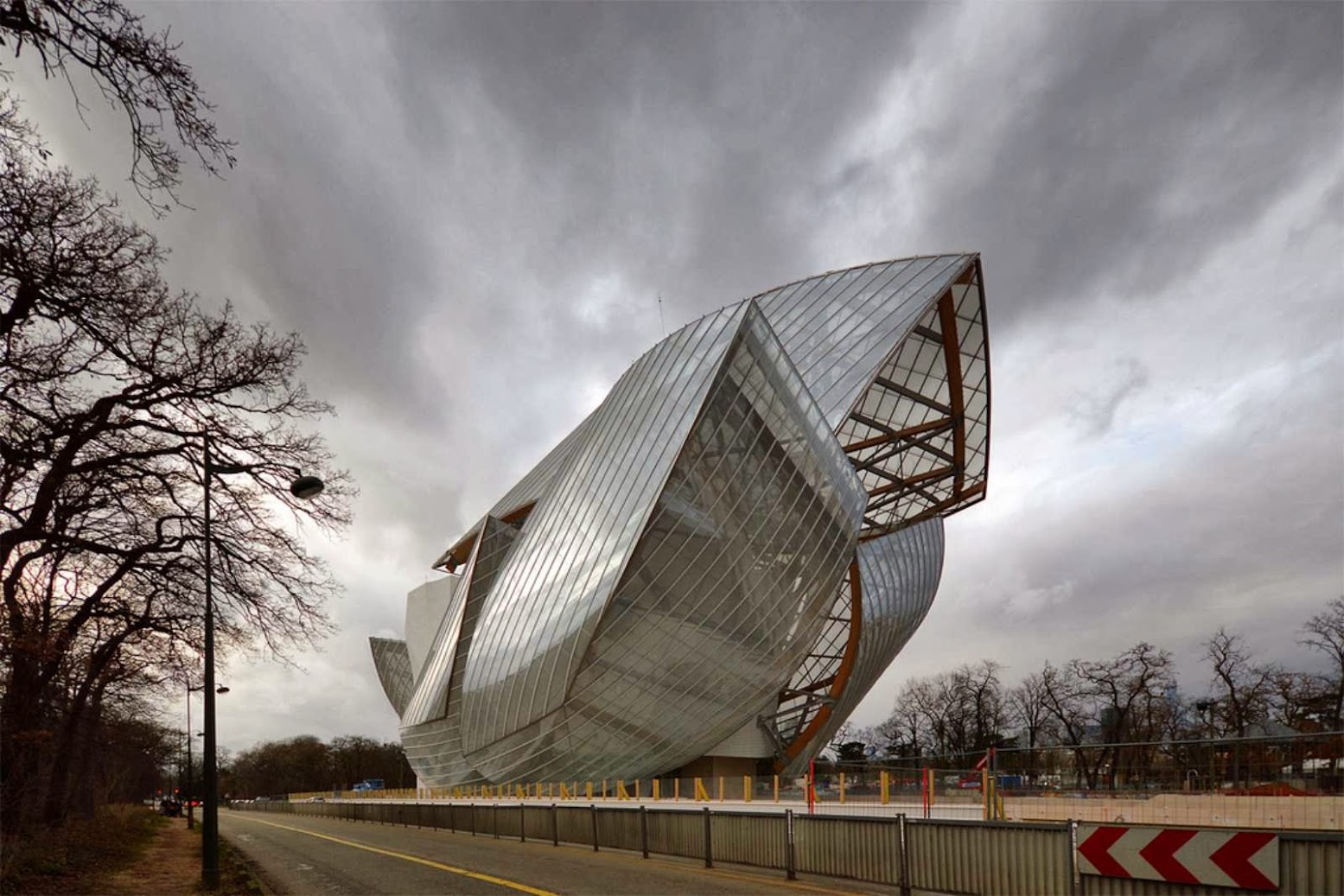 Fondation Louis Vuitton pour la création by Frank