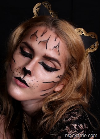 GoldCatHalloweenLook2015_22