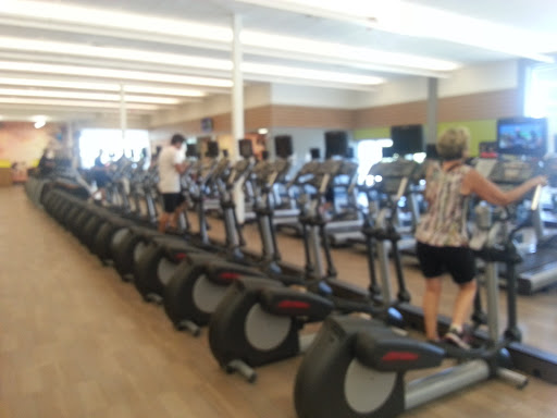 Health Club «LA Fitness», reviews and photos, 555 E Hospitality Ln, San Bernardino, CA 92408, USA