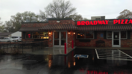 Pizza Restaurant «Broadway Pizza», reviews and photos, 7514 Lyndale Ave S, Richfield, MN 55423, USA