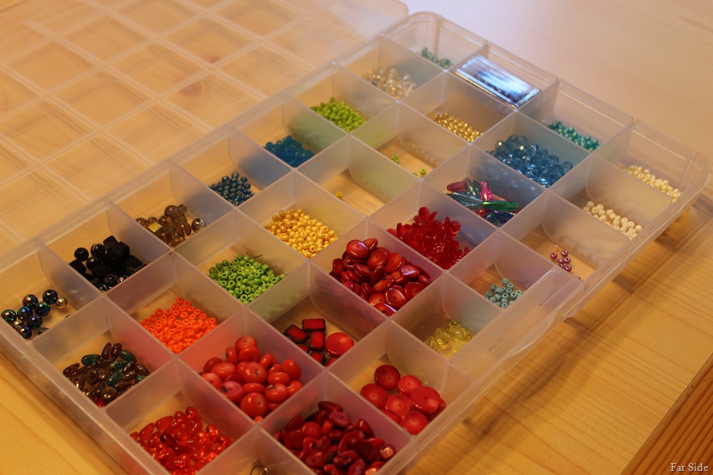 [another%2520tray%2520of%2520beads%255B8%255D.jpg]