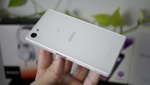 [Sony-Xperia-Z5-Compact-Unboxing_5-640x362%255B4%255D.jpg]