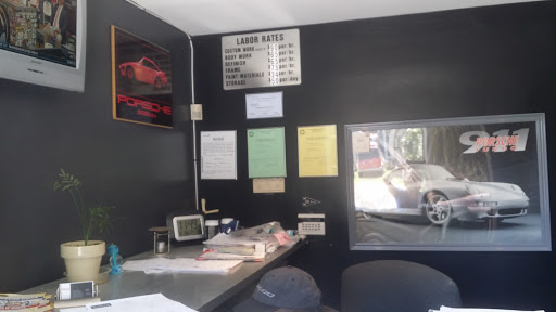 Auto Body Shop «Walos Auto Body», reviews and photos, 13 E Garden Pl, Pompton Plains, NJ 07444, USA