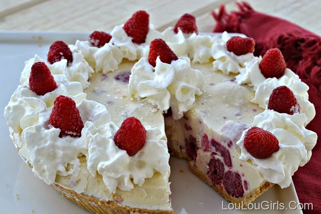[Raspberry-Cheesecake-Ice-Cream-Pie-2%255B7%255D.jpg]