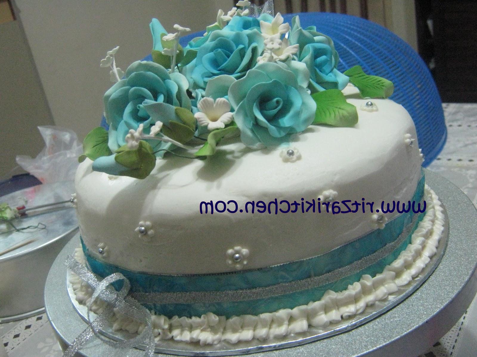 blue wedding cakes