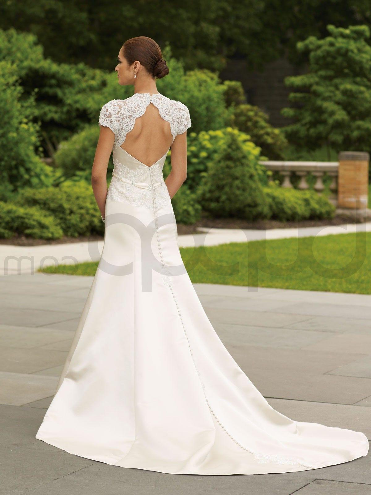 back lace wedding dress