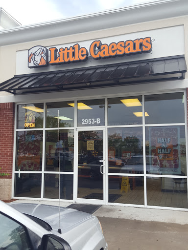 Pizza Restaurant «Little Caesars Pizza», reviews and photos, 2953 N Ashley St B, Valdosta, GA 31602, USA