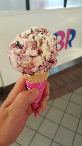 Ice Cream Shop «Baskin-Robbins», reviews and photos, 900 E Bidwell St, Folsom, CA 95630, USA