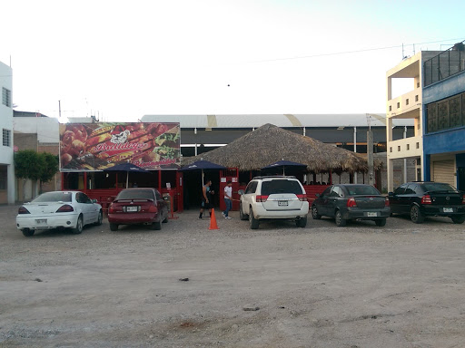 Bulldogs Bar & Grill Rioverde, 79610, Carlos Jonguitud Barrios 519, Zona Centro, Rioverde, S.L.P., México, Alimentación y bebida | SLP
