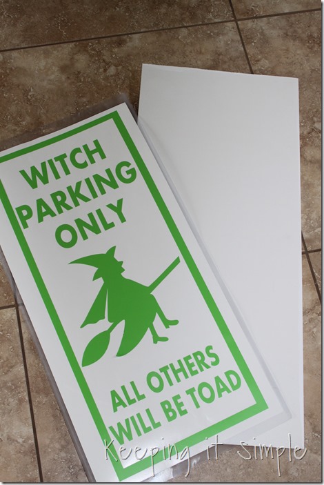 Halloween-decor-Witch-brown-and-witch-parking-sign (5)