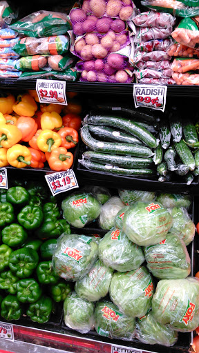 Supermarket «Associated Supermarket», reviews and photos, 5009 6th Ave, Brooklyn, NY 11220, USA