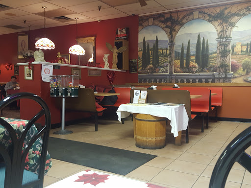 Pizza Restaurant «Il Paradiso Pizza & Restaurant», reviews and photos, 110 Shoprite Blvd, Ellenville, NY 12428, USA