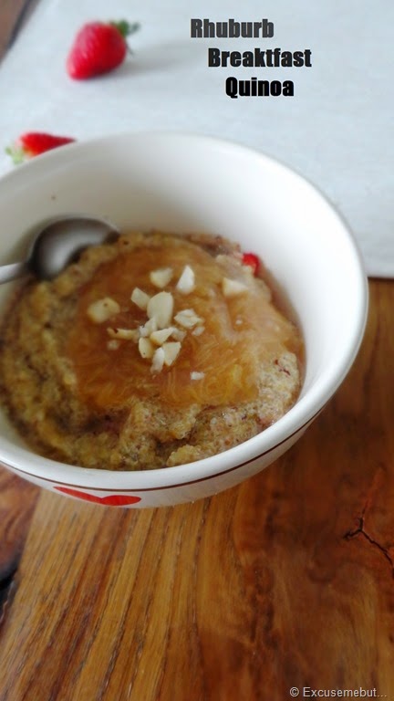 Quinoa Frühstück mit Rhabarberkompott