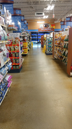 Pet Supply Store «PetSmart», reviews and photos, 90 Weis Ln, West Hazleton, PA 18202, USA