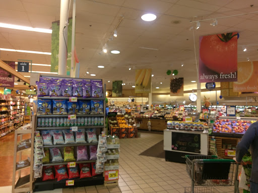 Grocery Store «Giant Food Stores», reviews and photos, 2910 Springfield Rd, Broomall, PA 19008, USA