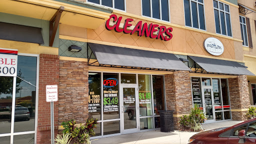 Dry Cleaner «Discount Cleaners», reviews and photos, 3687 Tampa Rd #201, Oldsmar, FL 34677, USA