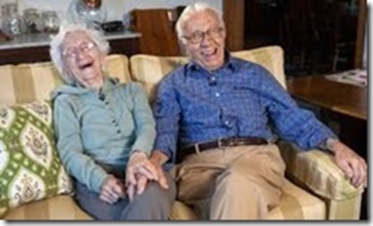 old couple laughing_thumb